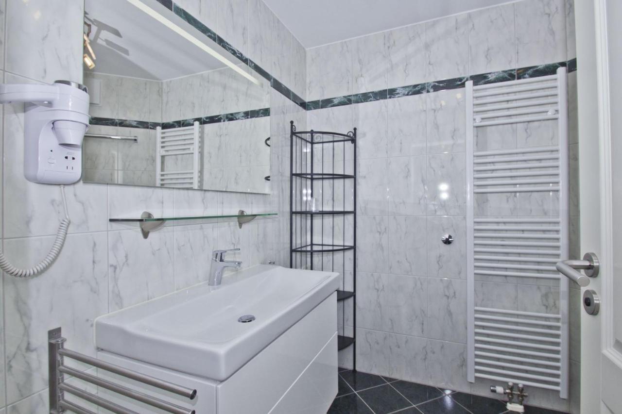Mit Meerblick Und Balkon, Gratis Nutzung Vom Ahoi Erlebnisbad Und Sauna In Sellin - Meeresblick Fewo 33 Goehren  Exteriér fotografie